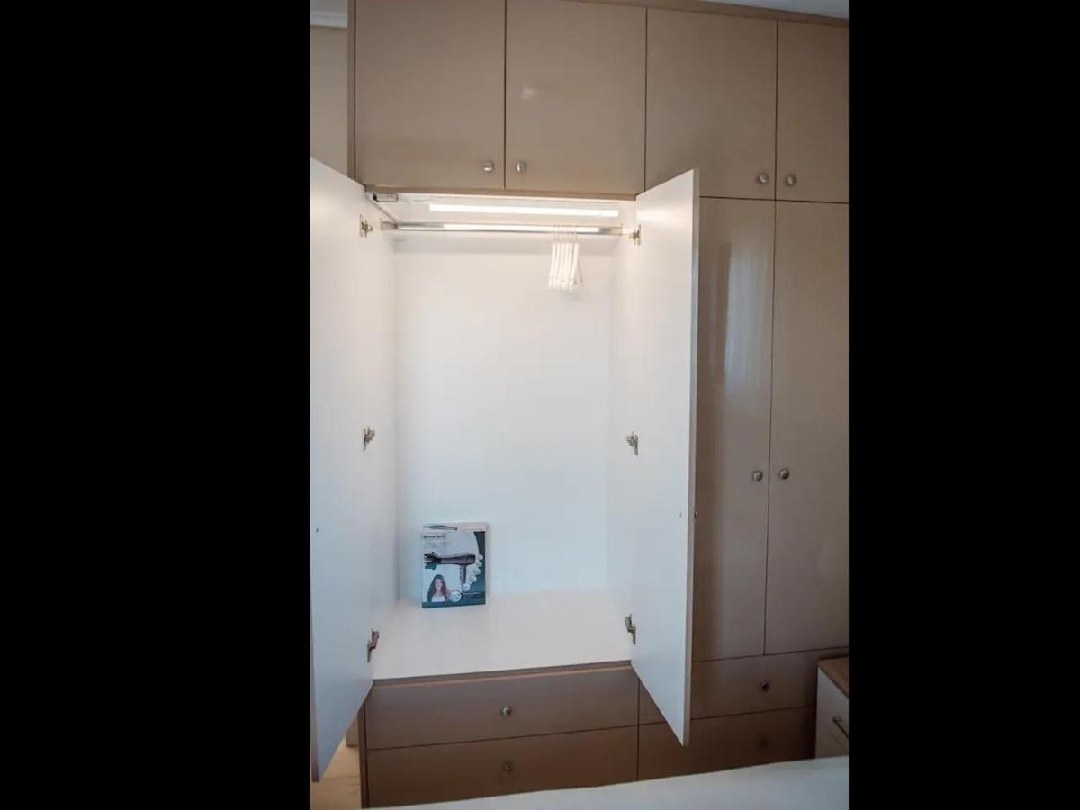 Athens, North Suburbs, Luxury Penthouse Apartment Exterior photo